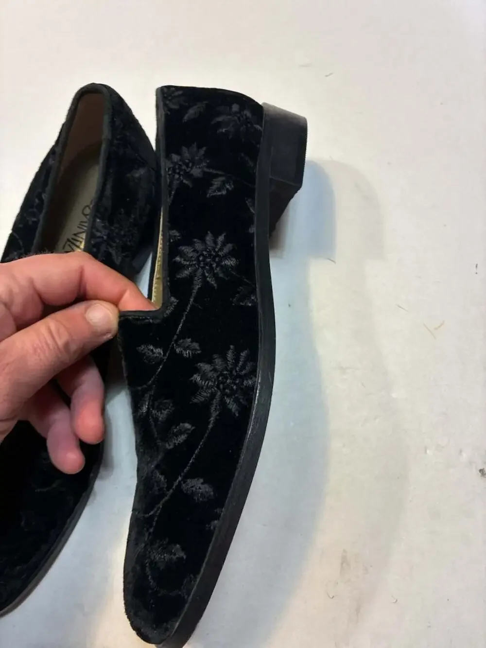Yves Saint Laurent Black Floral Velvet Loafers Size 9 M